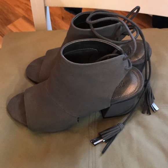 Shoes with tassels never worn KENNETH COLE - Picture 2 of 4